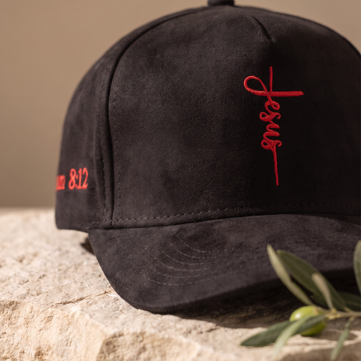 Gorra cristiana juan 8:12 (negra)